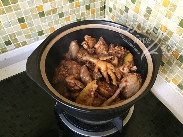鸡公煲步骤7