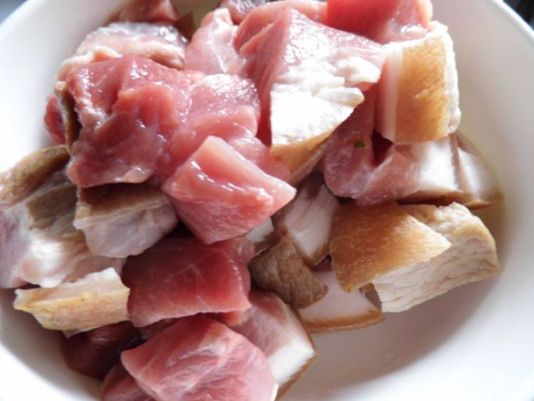 笋干红烧肉步骤2