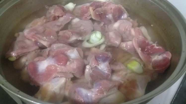 泡椒鸡胗步骤2
