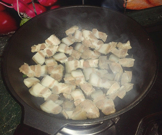 蒜苗回锅肉步骤9