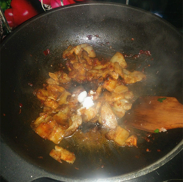 蒜苗回锅肉步骤12