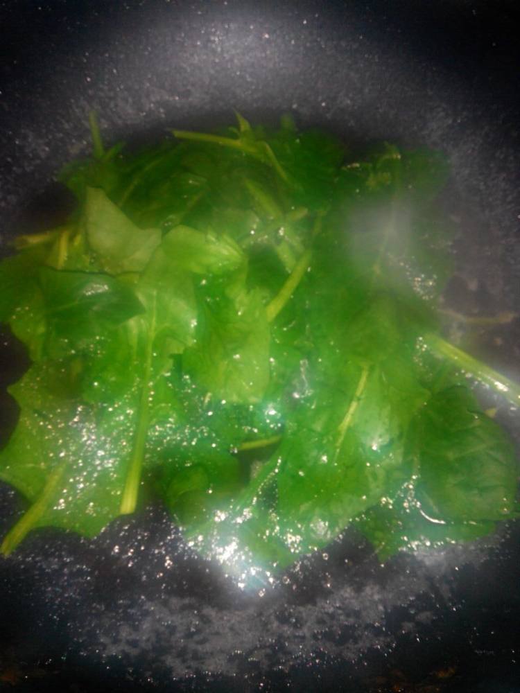 牛肉酸辣粉步骤5