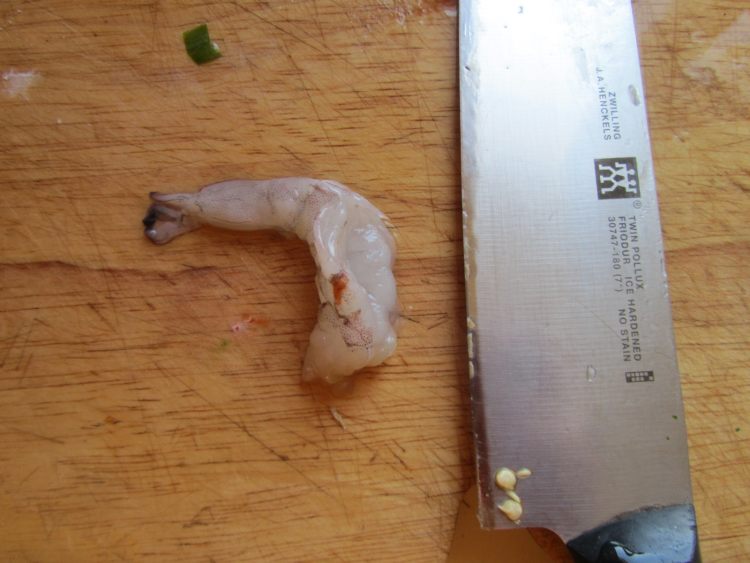 宫保虾仁步骤2