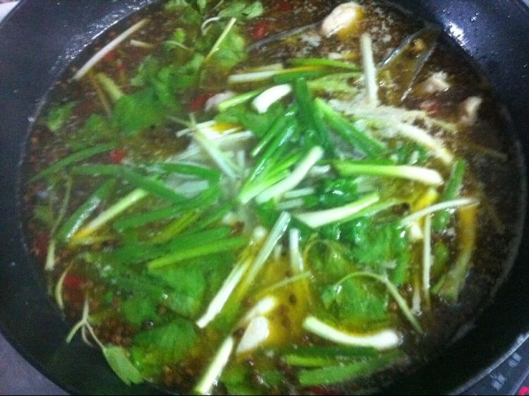 酸辣白菜鱼步骤10