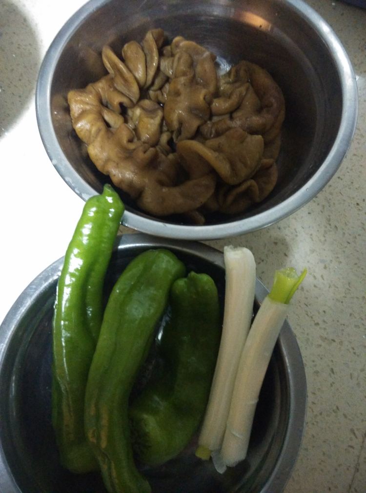 火爆肥肠步骤3