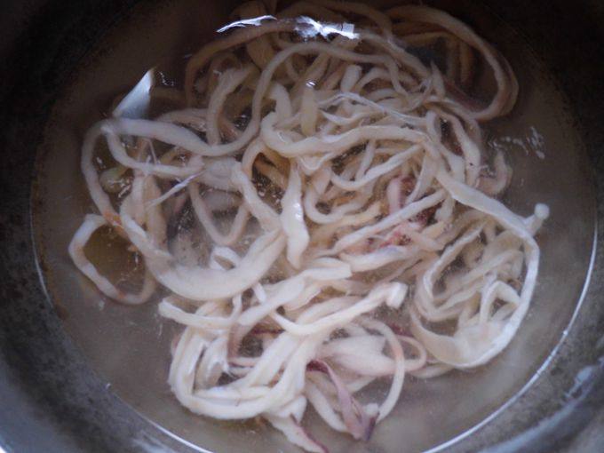 酸辣泡菜火锅步骤3