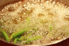 四季豆肉末步骤2