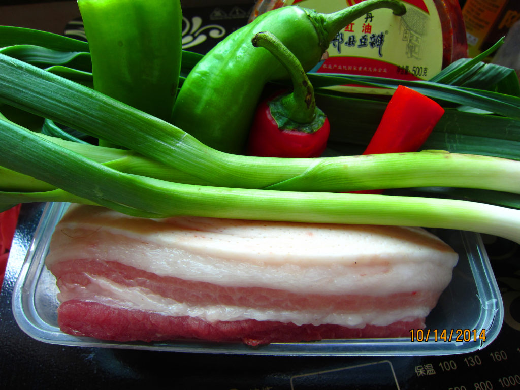 川味回锅肉步骤1