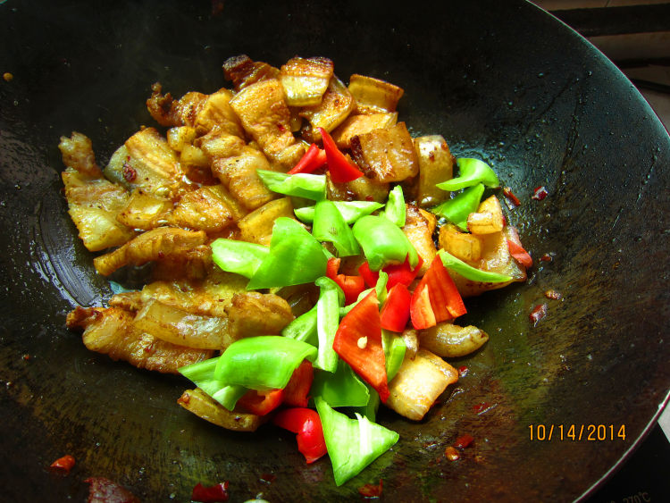 川味回锅肉步骤9