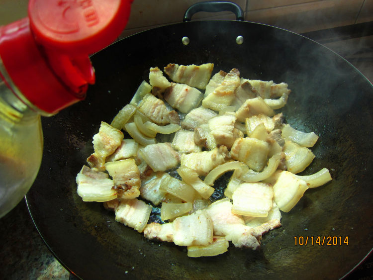 川味回锅肉步骤7
