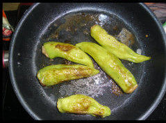 酿肉虎皮尖椒步骤4