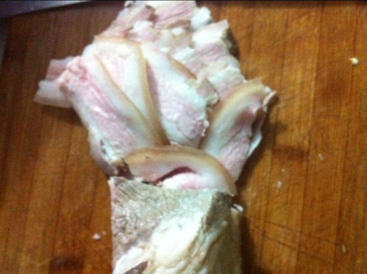四川农家炒肉步骤2