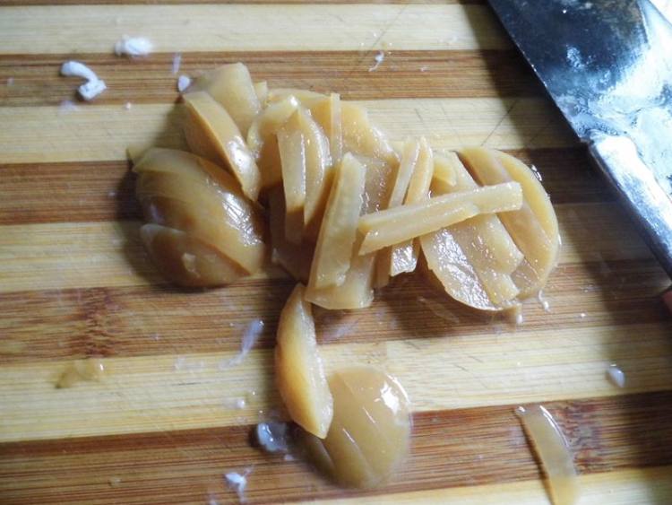 酸辣爆炒鱿鱼步骤5