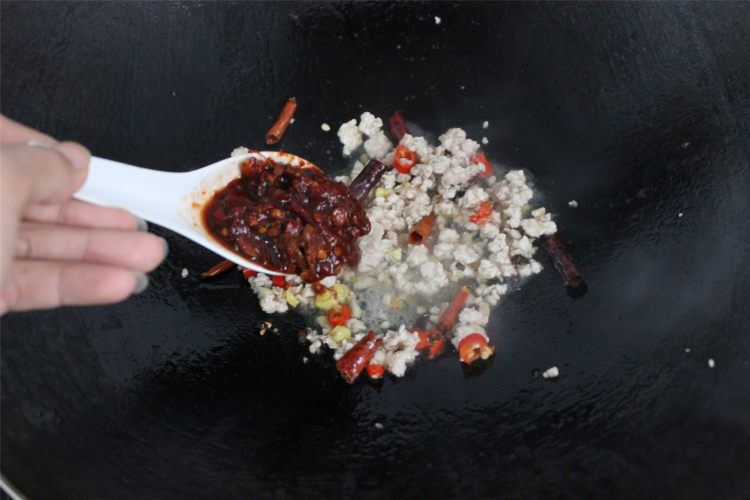 麻辣嫩豆腐步骤6