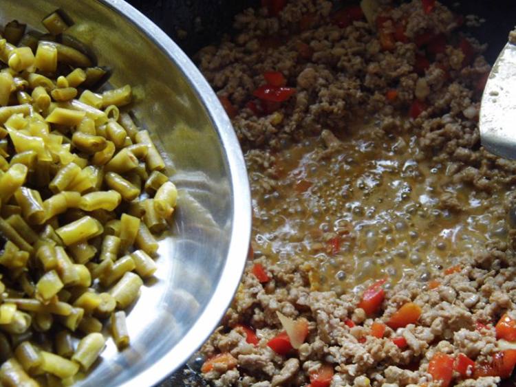 肉末酸豇豆步骤10