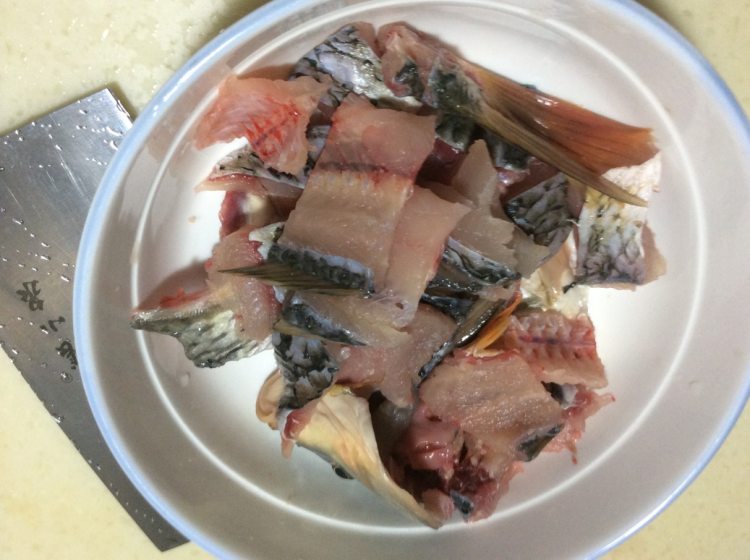 麻辣鱼块步骤3