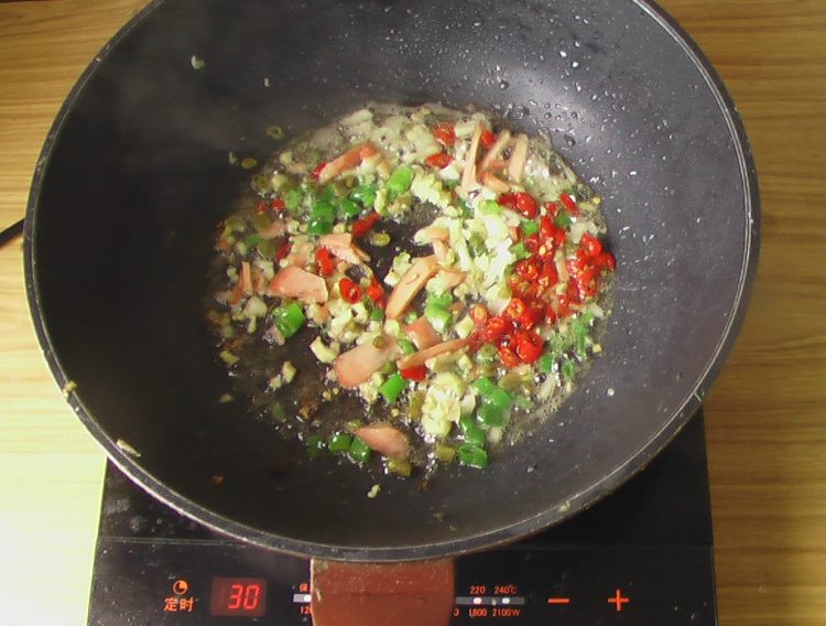 泡菜鲤鱼步骤8
