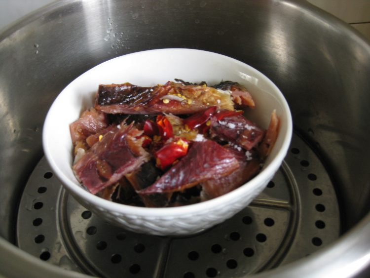 清蒸腊鱼步骤6