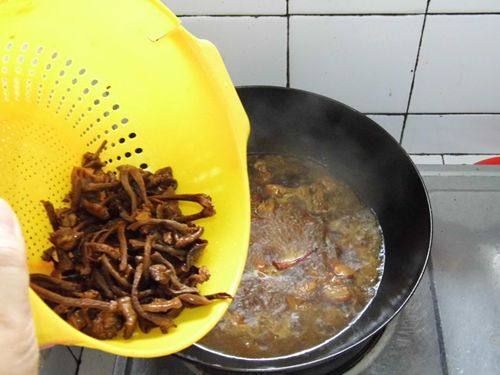 豆筋棍烧肉步骤10