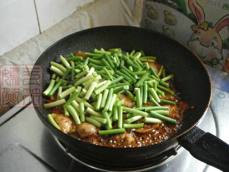 蒜苔回锅肉步骤8