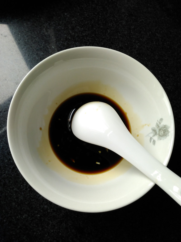 自制酸辣凉粉步骤11