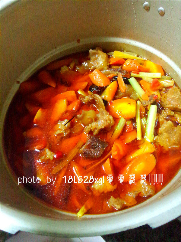 胡萝卜焖牛腩步骤11