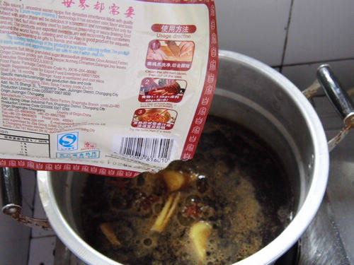 卤水猪蹄膀步骤6