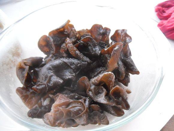 泡椒黑木耳步骤7