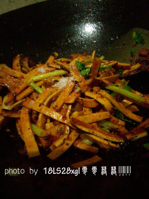 香干炒肉片步骤9