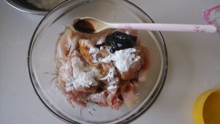 大辣椒炒肉步骤2