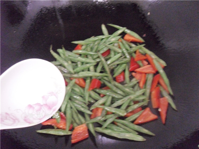 香干四季豆步骤6