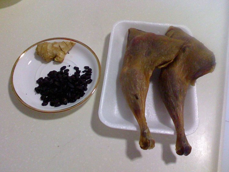 豆豉蒸腊鸭步骤1