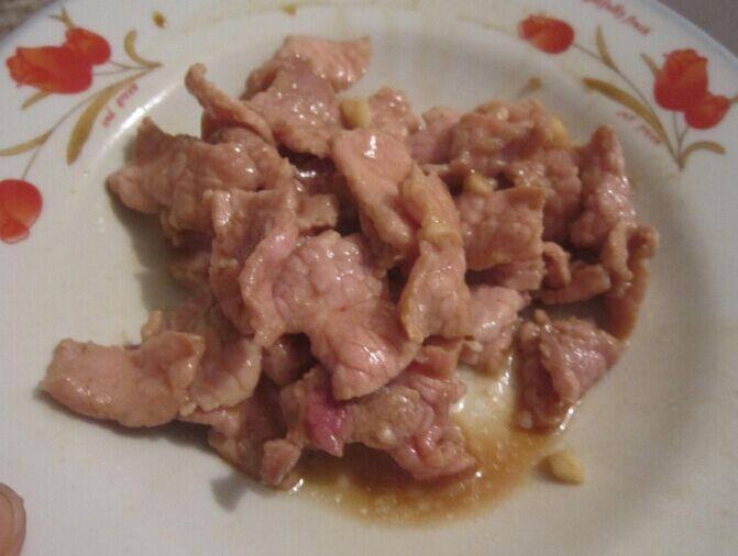 丝瓜炒肉步骤3