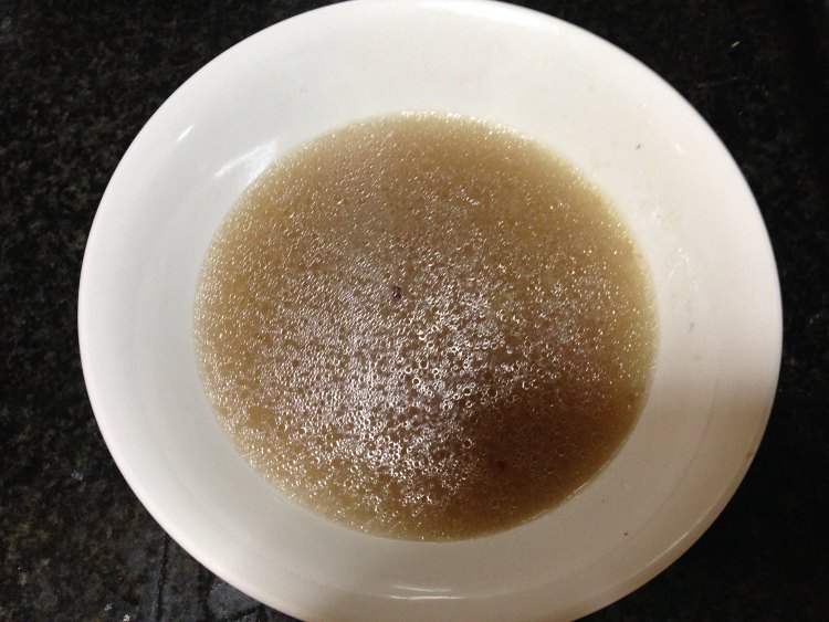 鸡汤荞麦冷面步骤1