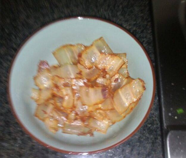 萝卜干炒农家腊肉步骤10