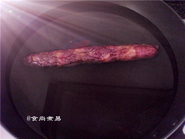 杭椒炒腊肠步骤2