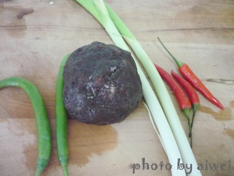 香辣血粑豆腐步骤1