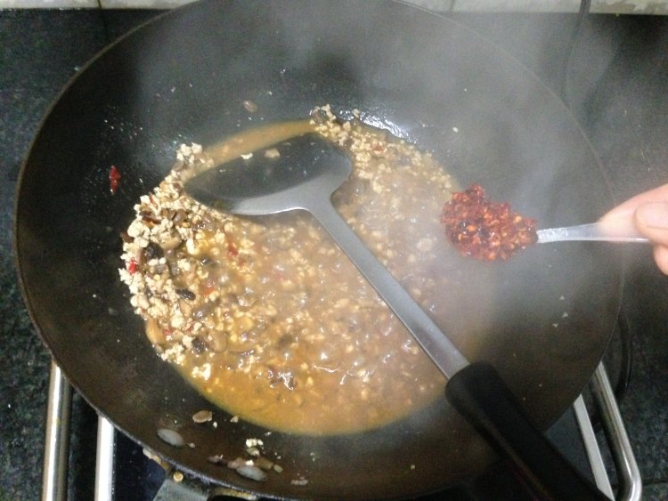 【手工美食】香菇猪肉步骤7