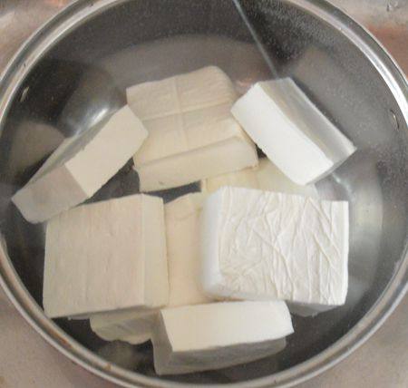 【手工美食】自制霉豆步骤1