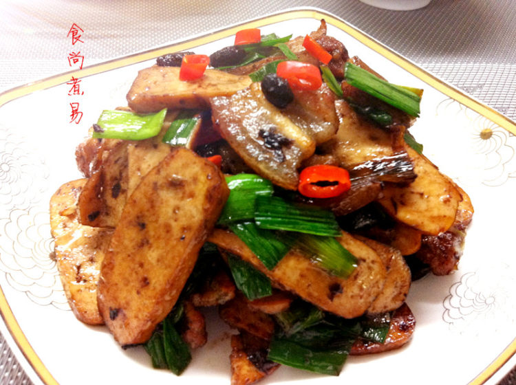 蒜香豆干五花肉步骤11