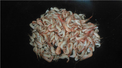 香辣韭菜炒虾米步骤2