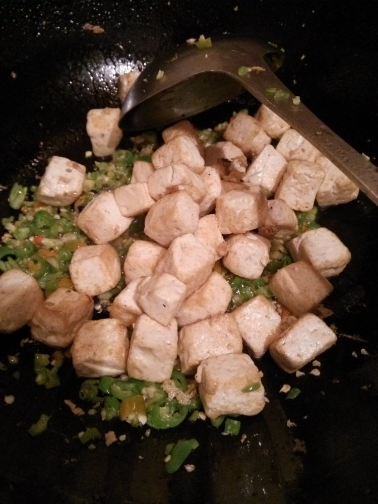 炒豆腐丁步骤8