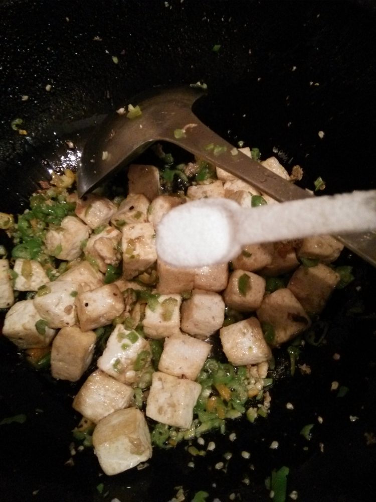 炒豆腐丁步骤9