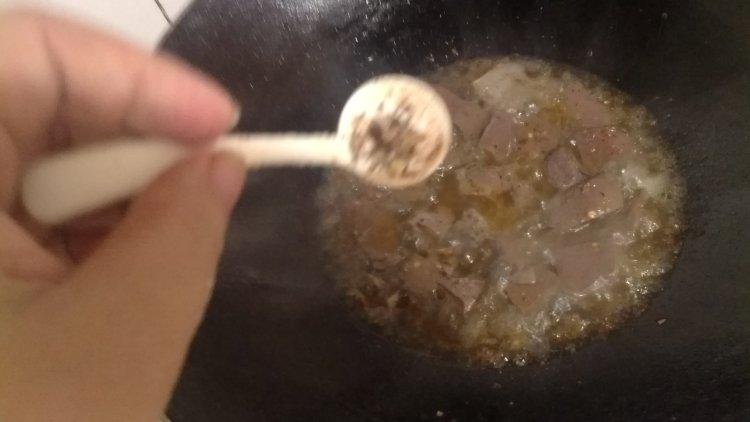 麻油猪血步骤10