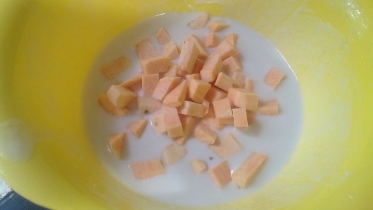 薯丁粑粑步骤5