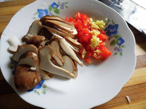 辣椒豆腐汤步骤2