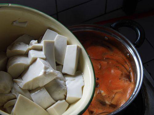 辣椒豆腐汤步骤7