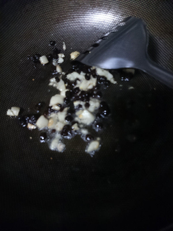 豆豉擂辣椒步骤4