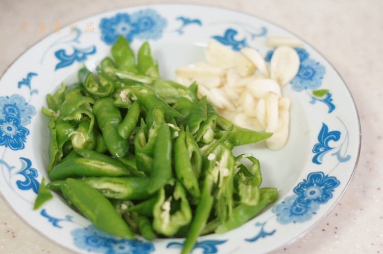 农家小炒肉步骤2