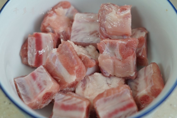 豆豉蒸排骨步骤1